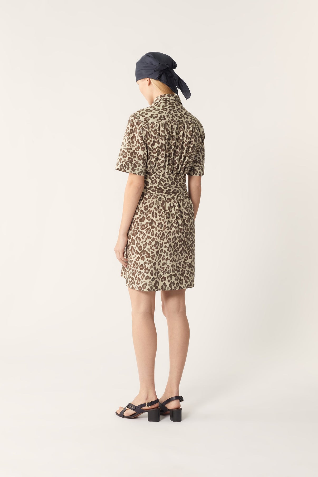 VESTIDO MAUD GRIS vue 2