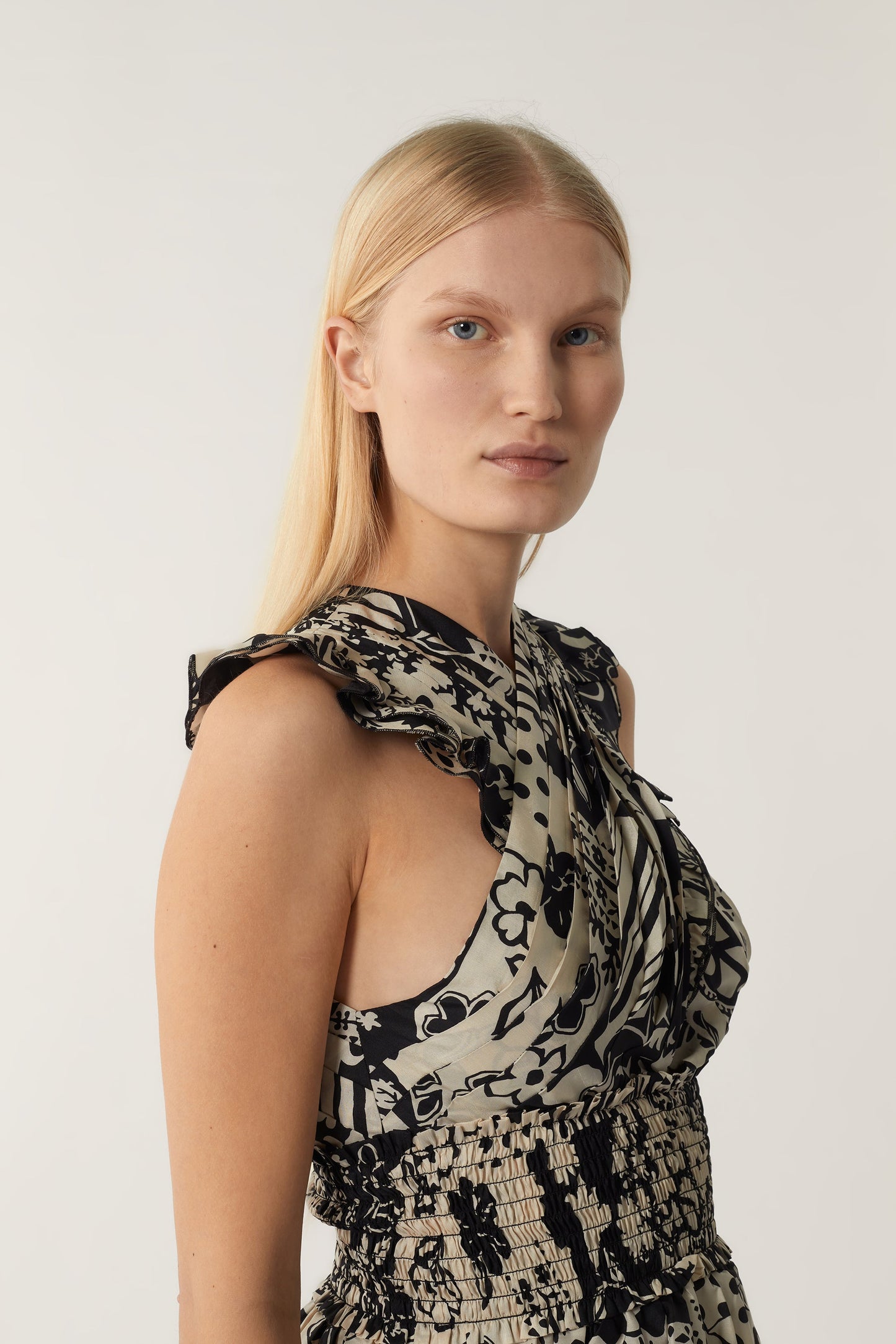 VESTIDO QUIERO NEGRA